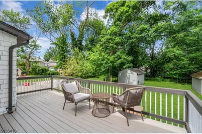 529 Wheatsheaf Rd, Roselle, NJ 07203 - Photo 26