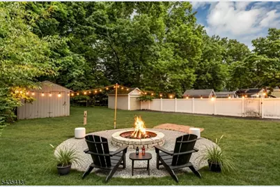 529 Wheatsheaf Rd, Roselle, NJ 07203 - Photo 26