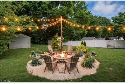 529 Wheatsheaf Rd, Roselle, NJ 07203 - Photo 22