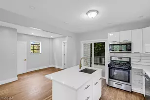 529 Wheatsheaf Rd, Roselle, NJ 07203 - Photo 40