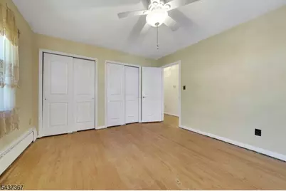 316 Sanford Ave, Lyndhurst Township, NJ 07071 - Photo 10