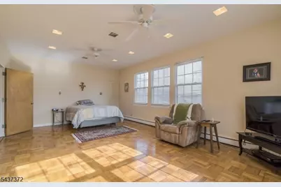 71 Bartholdi Ave, Butler, NJ 07405 - Photo 12