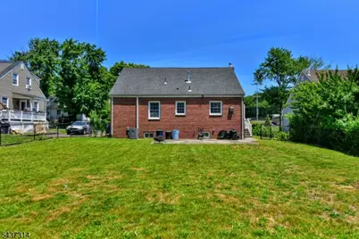 11 Onyx Ter, North Haledon, NJ 07508 - Photo 24