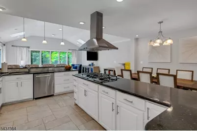 43 Crown Rd, Boonton Town, NJ 07005 - Photo 10