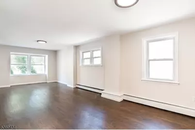 285 Orchard Ter, Bogota, NJ 07603 - Photo 4
