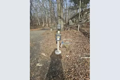 30 Union Ave #1, Wanaque, NJ 07420 - Photo 2