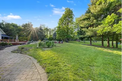 19 Trout Brook Ln, Randolph Township, NJ 07945 - Photo 36