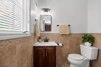 21 Carteret St, West Milford Twp., NJ 07480 - Photo 30