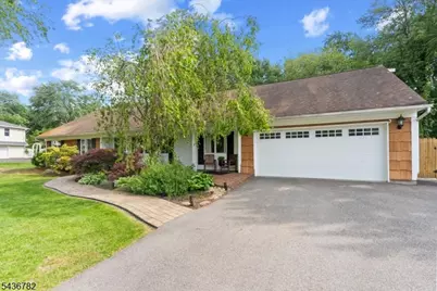 21 Carteret St, West Milford Twp., NJ 07480 - Photo 2