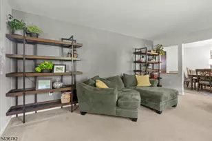 21 Carteret St, West Milford Twp., NJ 07480 - Photo 6
