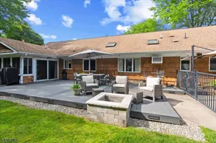 21 Carteret St, West Milford Twp., NJ 07480 - Photo 44