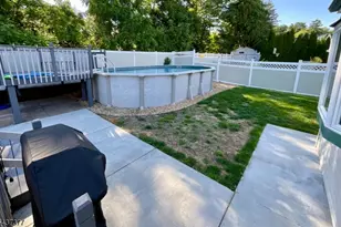 11 Chadwick Dr, Bloomfield, NJ 07003 - Photo 18