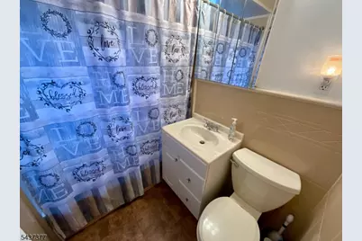 11 Chadwick Dr, Bloomfield, NJ 07003 - Photo 10
