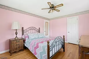 12 Evelyn Pl, East Hanover Township, NJ 07936 - Photo 12