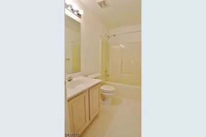 1310 Grandview Ct, Hanover Township, NJ 07981 - Photo 14