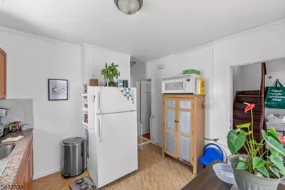 105 Bergen Ave, Kearny, NJ 07032 - Photo 16
