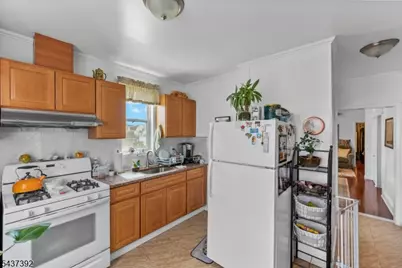 105 Bergen Ave, Kearny, NJ 07032 - Photo 14