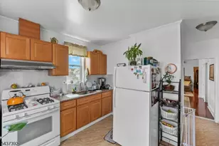 105 Bergen Ave, Kearny, NJ 07032 - Photo 14
