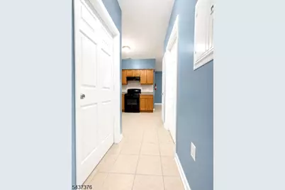 44 Astor St #3, Newark, NJ 07114 - Photo 2