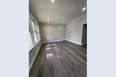 197 Hansbury Ave, Newark, NJ 07112 - Photo 10