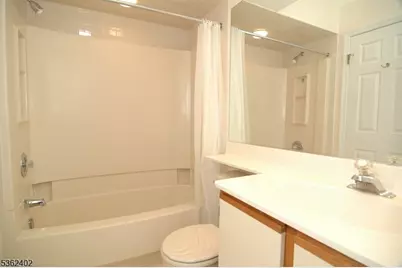 214 Stratford Pl, Bridgewater, NJ 08805 - Photo 10