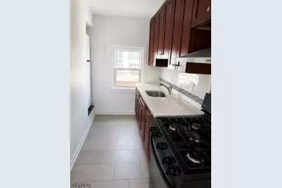 1023 Adams Ave, Union Township, NJ 07083 - Photo 2