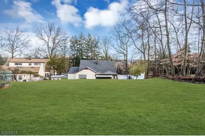 37 Schmitt Road, West Orange Township, NJ 07052 - Photo 30