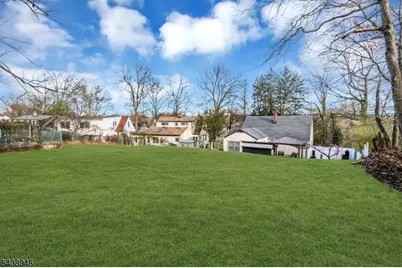 37 Schmitt Road, West Orange Township, NJ 07052 - Photo 32