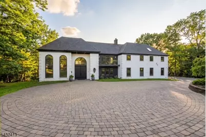 84 Shrewsbury Dr, Livingston, NJ 07039 - Photo 1