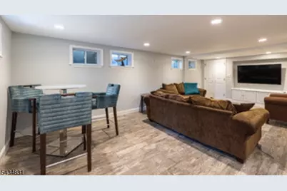 200 Wychwood Rd, Westfield, NJ 07090 - Photo 30