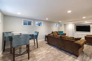 200 Wychwood Rd, Westfield, NJ 07090 - Photo 30