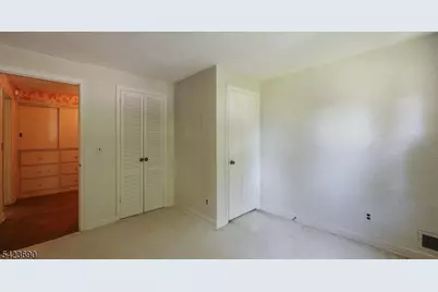 2278 Edgewood Ter, Scotch Plains Township, NJ 07076 - Photo 28