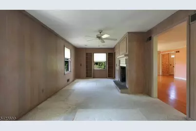 2278 Edgewood Ter, Scotch Plains Township, NJ 07076 - Photo 10