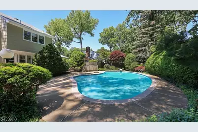 2278 Edgewood Ter, Scotch Plains Township, NJ 07076 - Photo 38