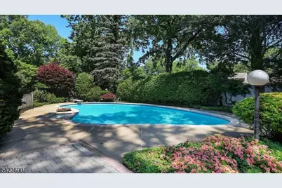 2278 Edgewood Ter, Scotch Plains Township, NJ 07076 - Photo 36