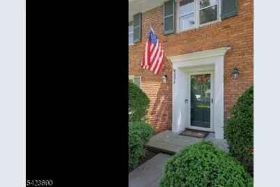 2278 Edgewood Ter, Scotch Plains Township, NJ 07076 - Photo 2