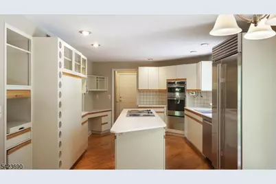 2278 Edgewood Ter, Scotch Plains Township, NJ 07076 - Photo 16