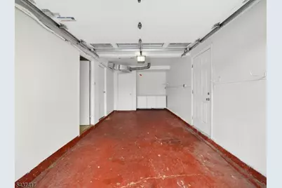 95 Pine St, Woodbridge Township, NJ 08830 - Photo 28