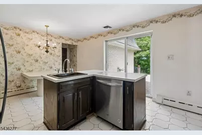1080 Prospect Ave, Mountainside, NJ 07092 - Photo 8
