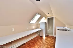 44 Christopher St, Montclair, NJ 07042 - Photo 36
