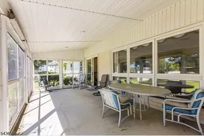 5 Pinewood Ter, Fairfield, NJ 07004 - Photo 26