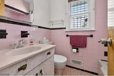 1089 E 23rd St, Paterson, NJ 07513 - Photo 14