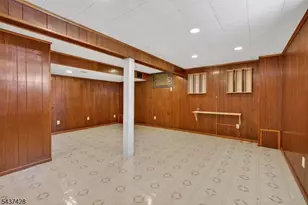 1089 E 23rd St, Paterson, NJ 07513 - Photo 26