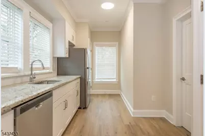 84 Auburn St, Paterson, NJ 07501 - Photo 8