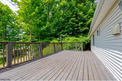 1 Bantry Ct, Vernon, NJ 07422 - Photo 32