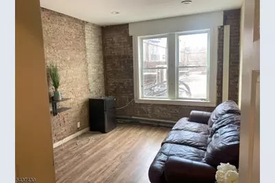 309 Martin Luther King Jr Dr, Jersey City, NJ 07305 - Photo 10