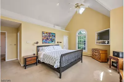 457 Russell Ave, Wyckoff Township, NJ 07481 - Photo 20