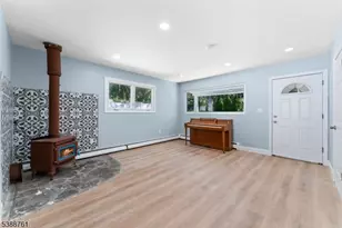 26 Rock Rd, West Milford, NJ 07480 - Photo 4