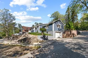 26 Rock Rd, West Milford, NJ 07480 - Photo 32