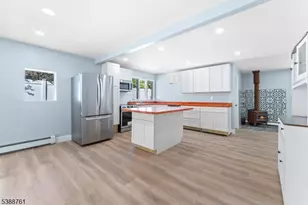 26 Rock Rd, West Milford, NJ 07480 - Photo 8